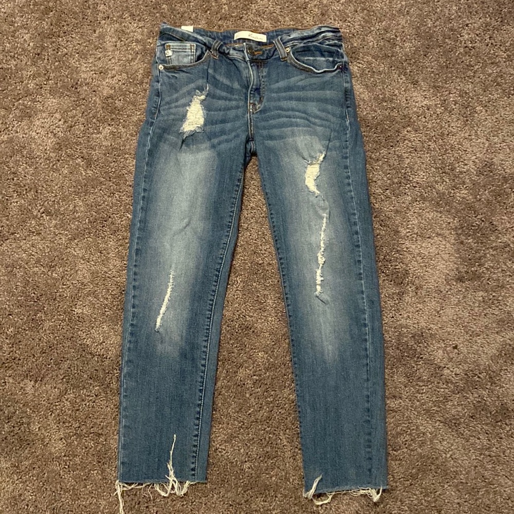 Distressed Kancan jeans